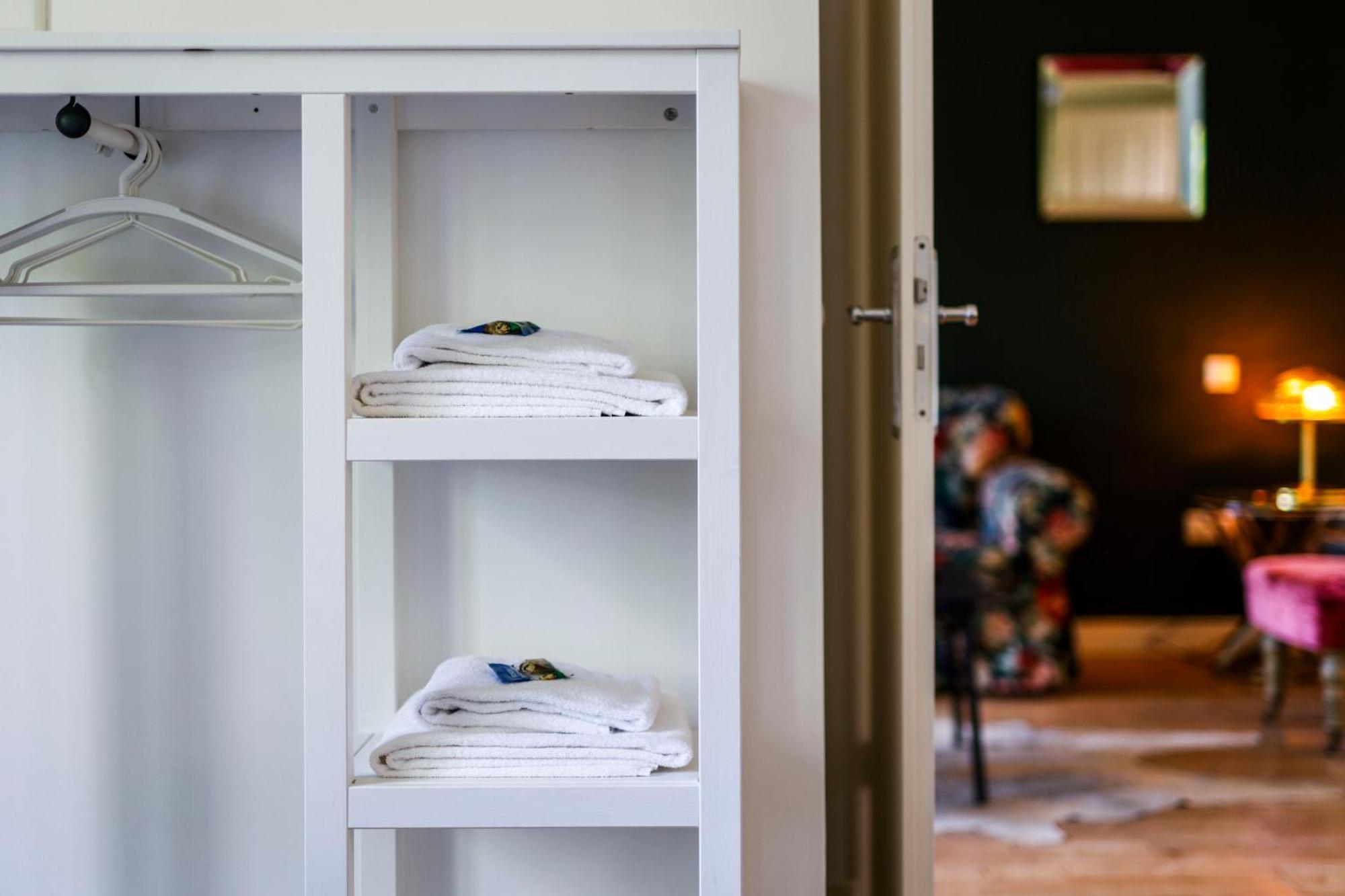 Sleephotels Alsterroom Hamburg-Harburg Exteriör bild